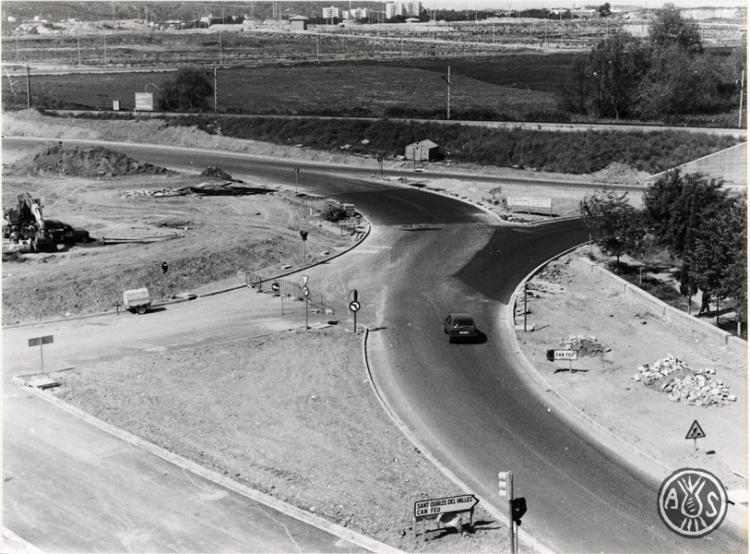 Obres construcció de la rotonda de Can Feu. Sabadell
