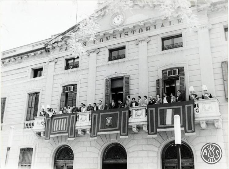 Constitució del nou consitori després de les eleccions del 1983. Sabadell