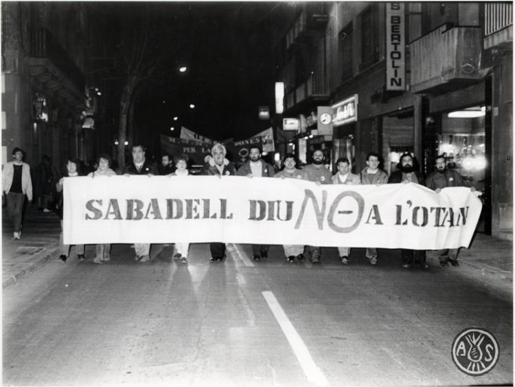 Manifestació contra la OTAN. Sabadell