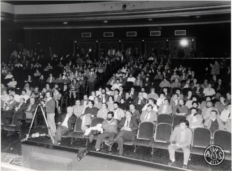 Acte de constitució del primer Consell Comarcal del Vallès Occidental al Teatre Municipal La Faràndula. Sabadell