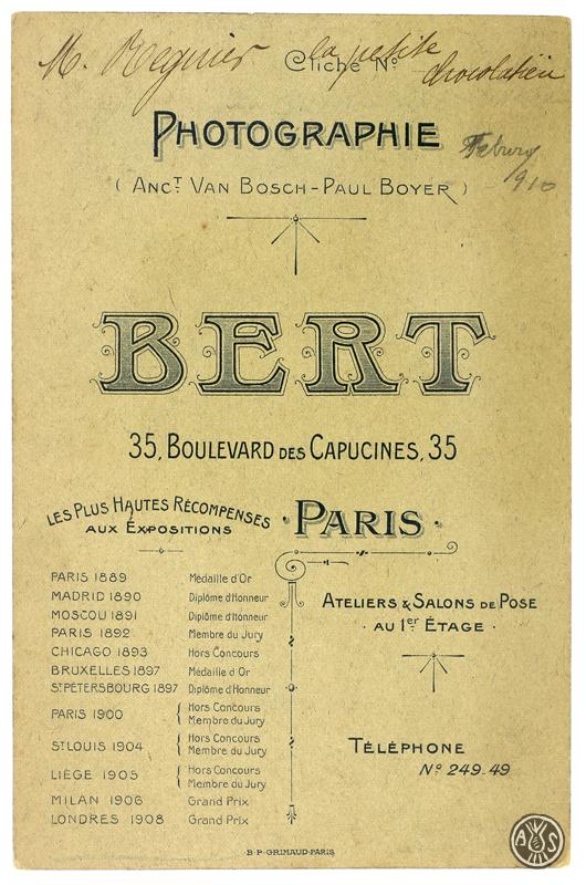 Retrat d'estudi de l'actriu francesa Marthe Régnier. París.