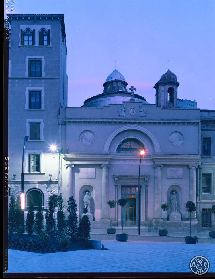 Façana de l'església de l'Immaculat Cor de Maria