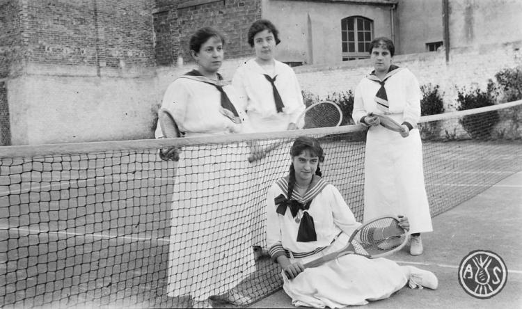 Tennistes del Sabadell Lawn Tennis Club