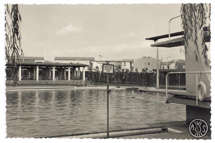 [Piscina de l'empresa Artextil, S.A. Garcia-Planas] Sabadell