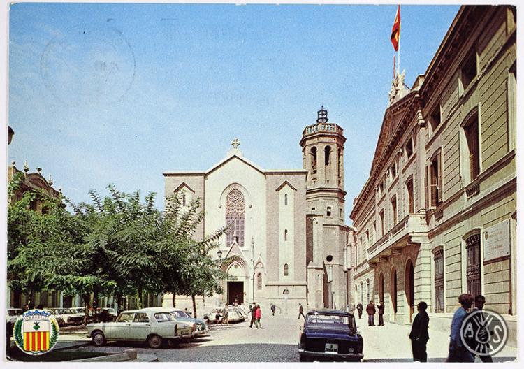 Plaça de Sant Roc i església de Sant Feliu. Sabadell