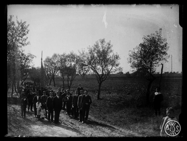 Aplec del Roser a Santa Maria de Barberà