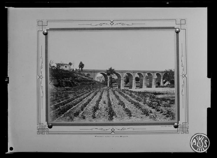 Pont sobre el riu Ripoll. Sabadell
