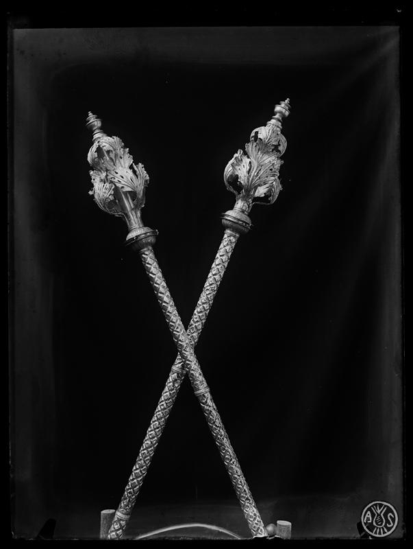 Bordons o porres de l'església romànica de Santa Maria de Barberà. Barberà del Vallès