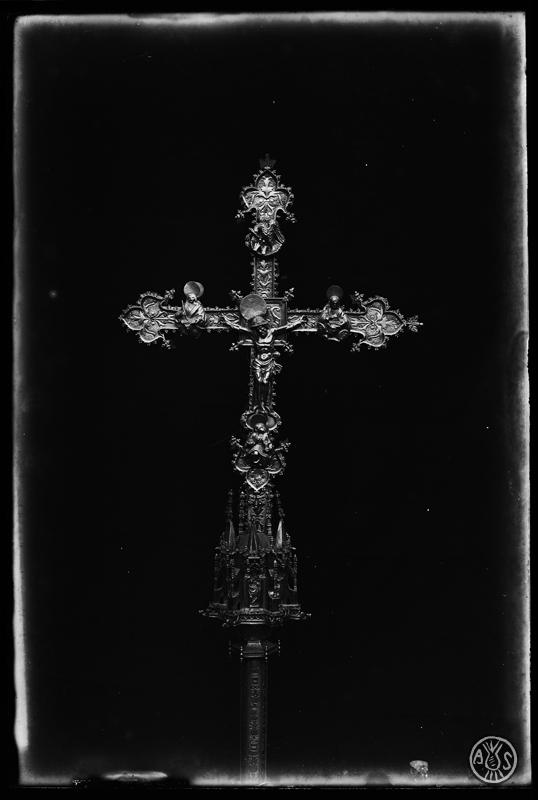 Anvers de la creu parroquial de l'església de Palau-solità i Plegamans