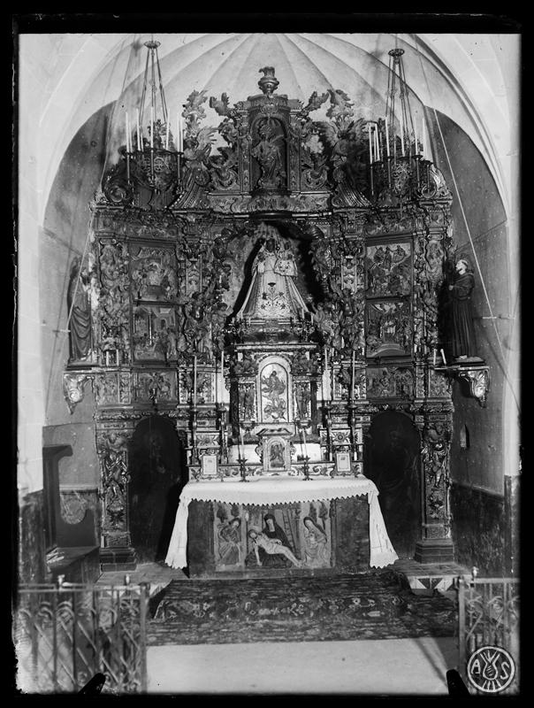 Altar major de l'església parroquial de Santa Maria de Santiga. Santa Perpètua de Mogoda