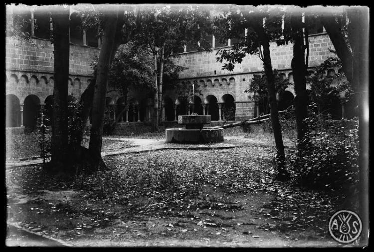 Claustre del Monestir de Sant Cugat del Vallès