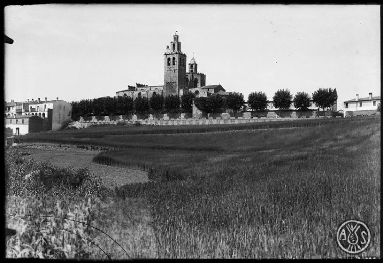 Panoràmica del monestir de Sant Cugat del Vallès