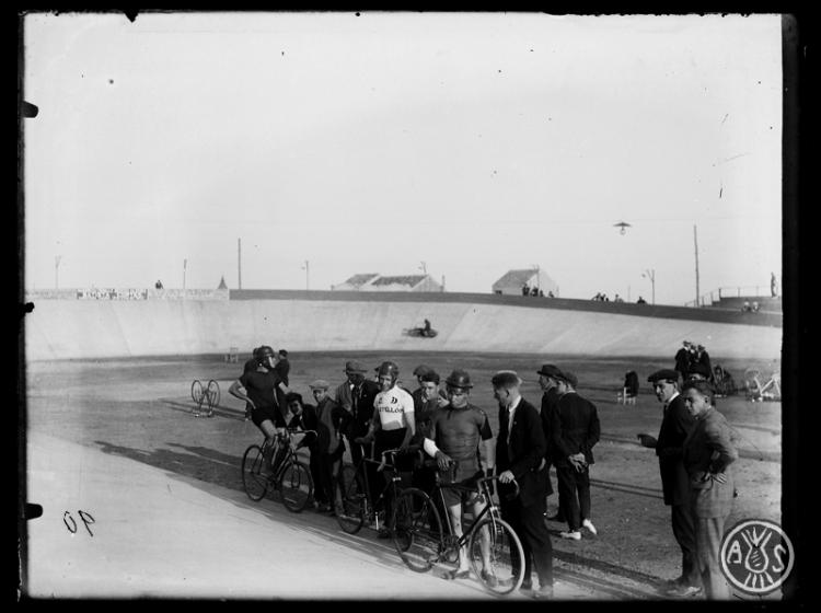 Cursa ciclista a Sabadell