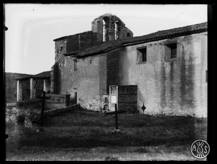 Cementiri de la parròquia de Sant Vicenç de Jonqueres. Sabadell