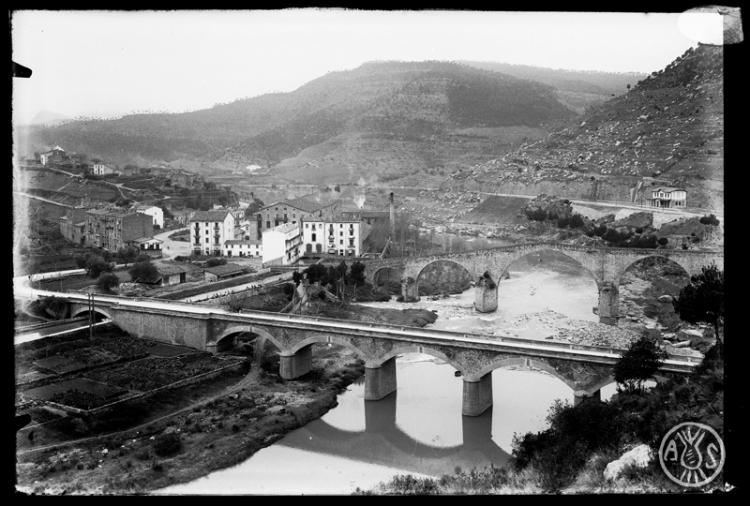 Pont nou i pont romànic de Castellbell i el Vilar
