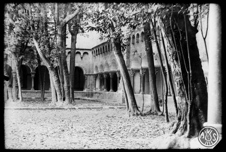 Claustre del Monestir de Sant Cugat del Vallès