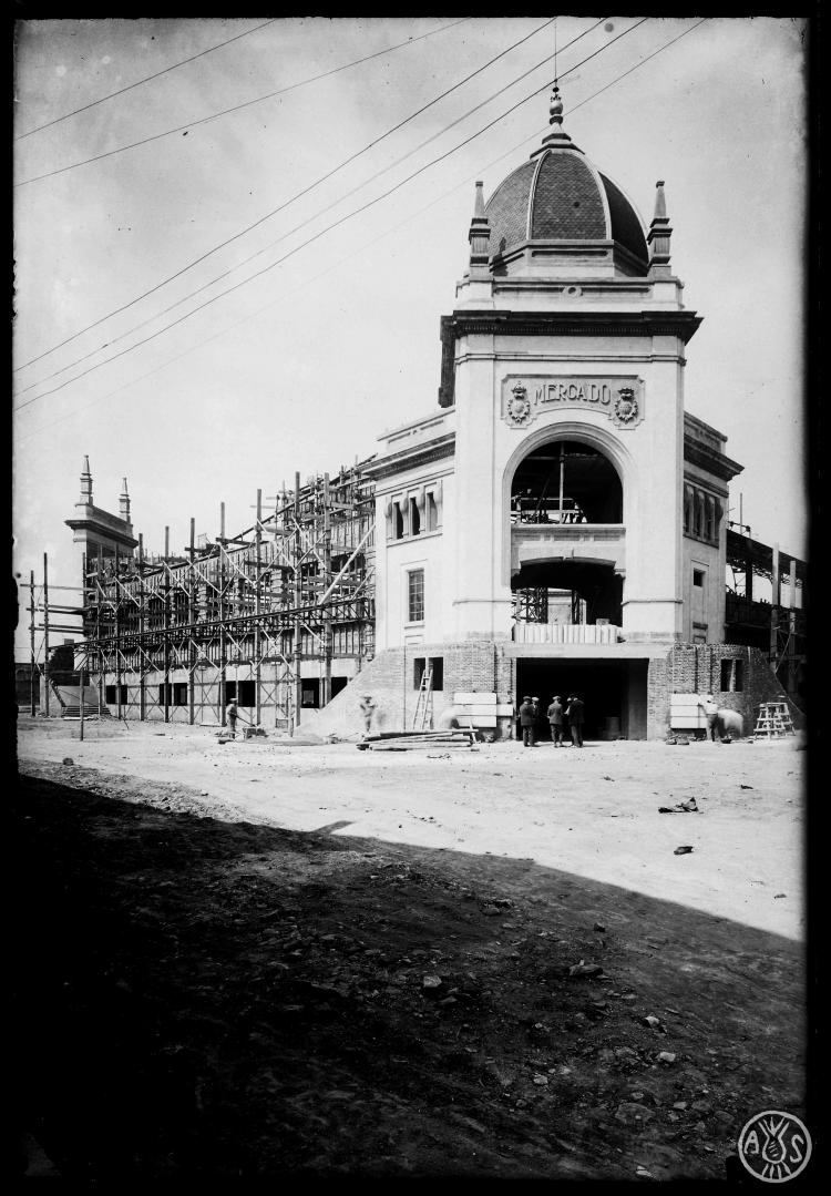 Construcció mercat central. Sabadell