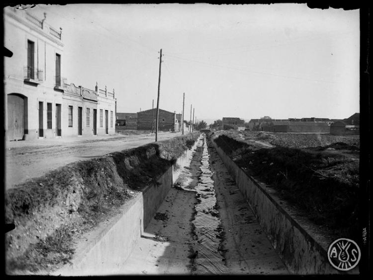 La Riereta en procés de canalització. Sabadell