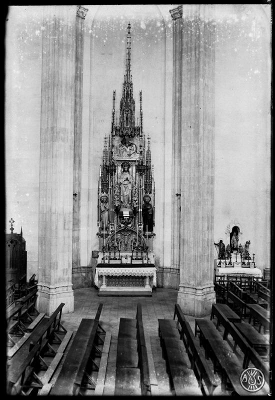 Altar amb Mare de Déu sense identificar. Església de Sant Feliu. Sabadell