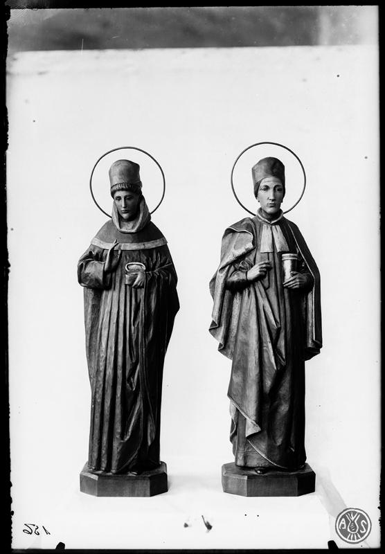 Imatges de Sant Cosme i Sant Damià, patrons del col·legi de metges, existents a l'església de Sant Feliu. Sabadell
