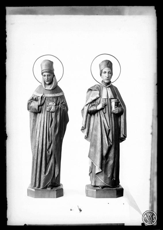 Imatges de Sant Cosme i Sant Damià, patrons del col·legi de metges, existents a l'església de Sant Feliu. Sabadell
