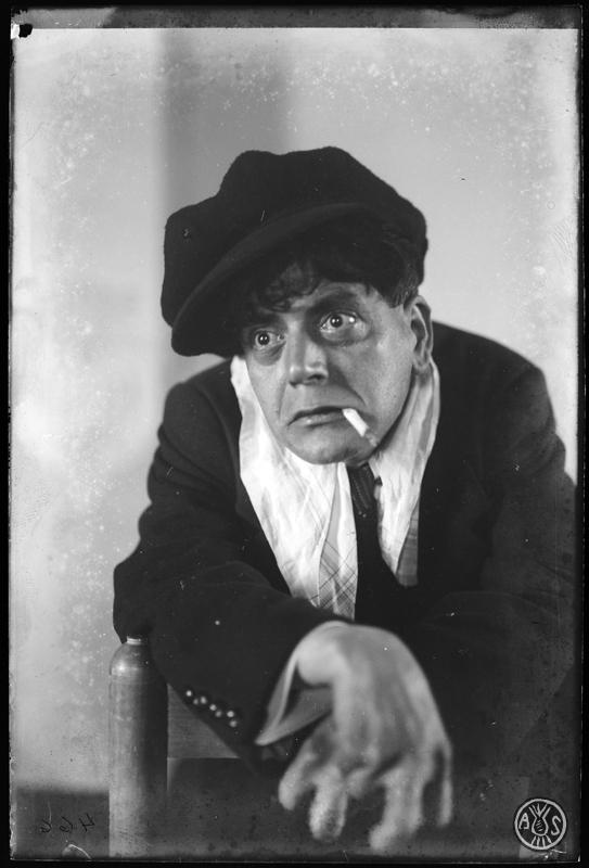 El còmic Ernest Saló en una de les seves caracteritzacions teatrals. Sabadell