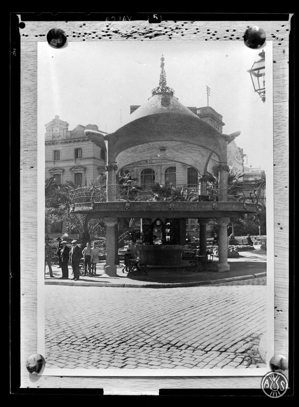Templet de la plaça del Doctor Robert. Sabadell