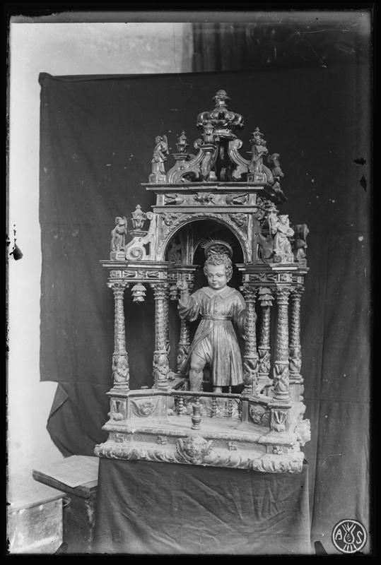 Tabernacle de la confraria de la Puríssima Sang i del Sant Nom de Jesús. Sabadell, altar del Sant Crist de l'Església de Sant Feliu