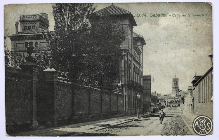 C.O. 14. Sabadell.- Calle de la Industria