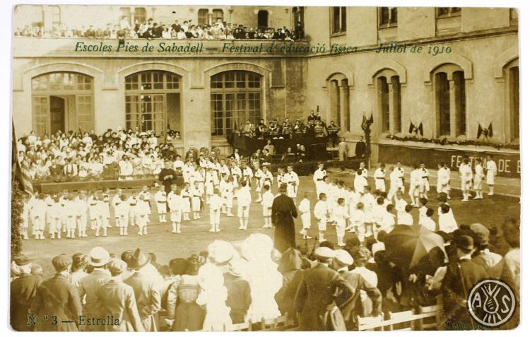 [Escoles Pies de Sabadell. Festival d'educació físcia]