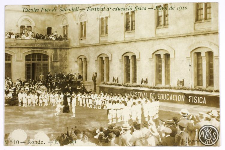 [Escoles Pies de Sabadell. Festival d'educació físcia]