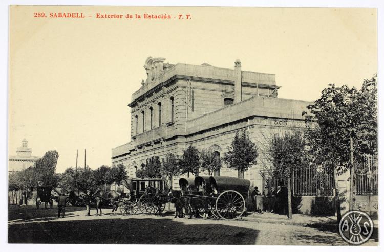 [289. Sabadell. Exterior de la Estación. T.T.]