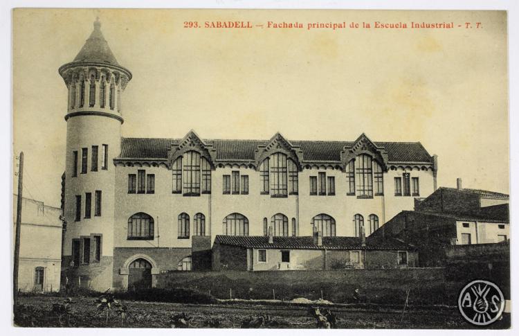 [293. Sabadell. Fachada principal de la Escuela Industrial. T.T.]