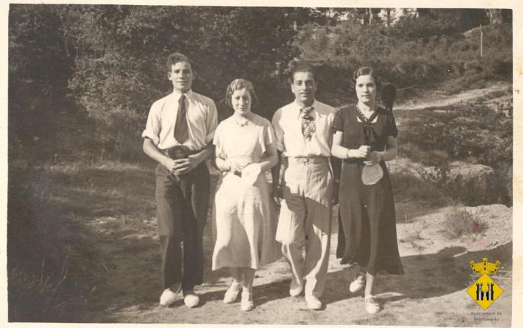 Retrat de parelles durant una excursió a la font del Gorg de Sanallut