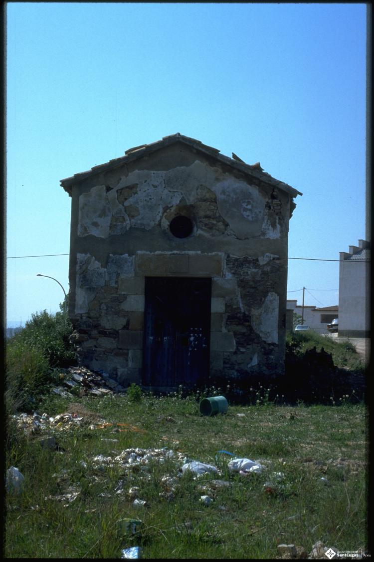Capella de Sant Domènec, abans de la rehabilitació de l'edifici. 