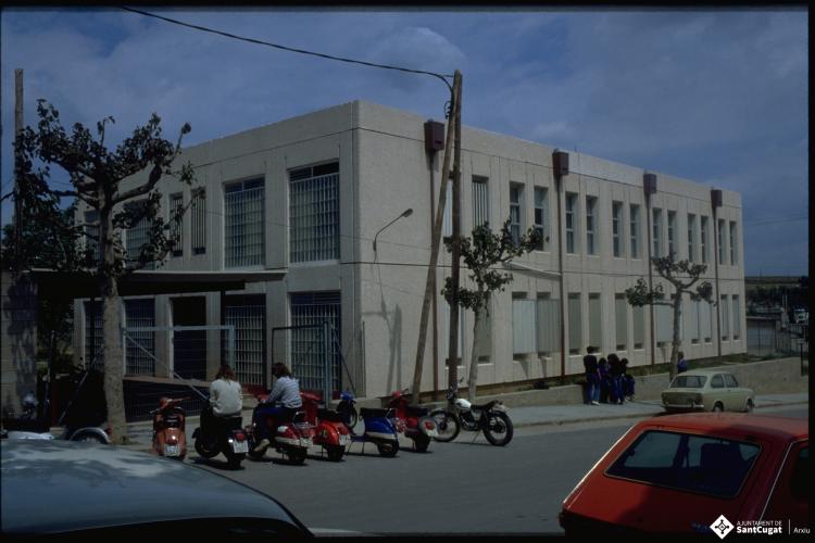 Edifici actual de l'Escola Oficial d'Idiomes. 