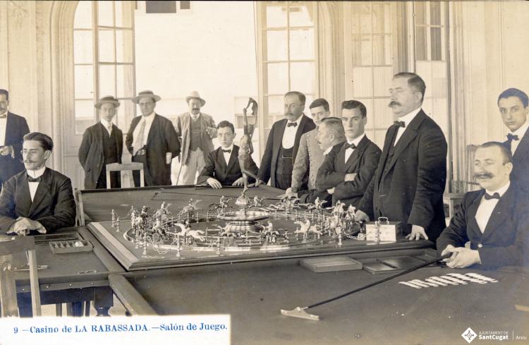 9 - Casino de la Rabassada. Salón de juego. 