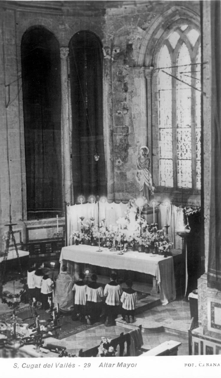 S. Cugat del Vallés - 29. Altar mayor. FOT. CABANAS.
