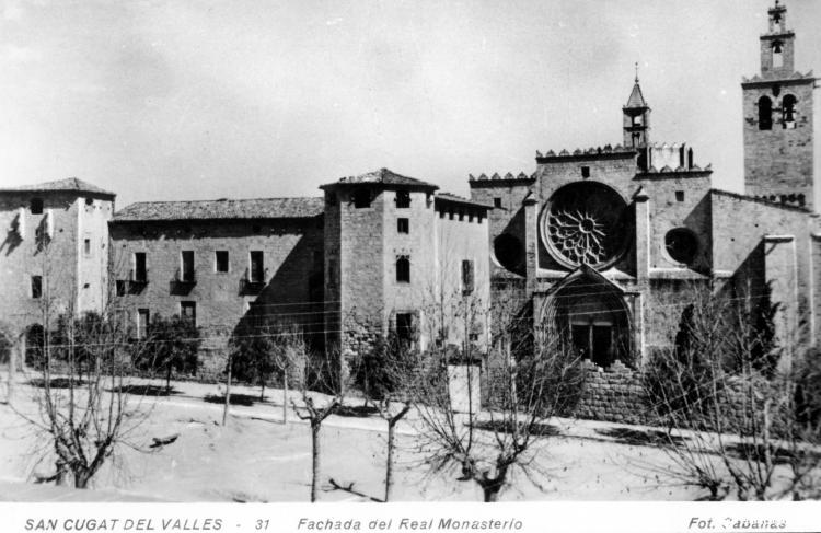 San Cugat del Vallés - 31. Fachada del Real Monasterio. Fot. Cabanas.