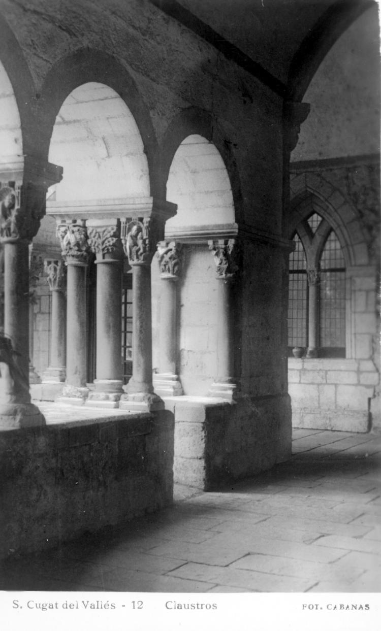 S. Cugat del Vallés - 12. Claustros.   FOT. CABANAS.