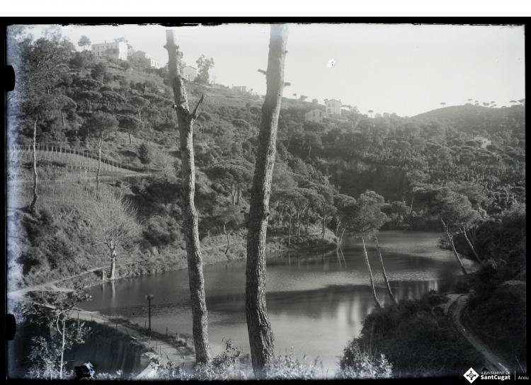 Vistes de l'aqüífer de Vallvidrera (?). 