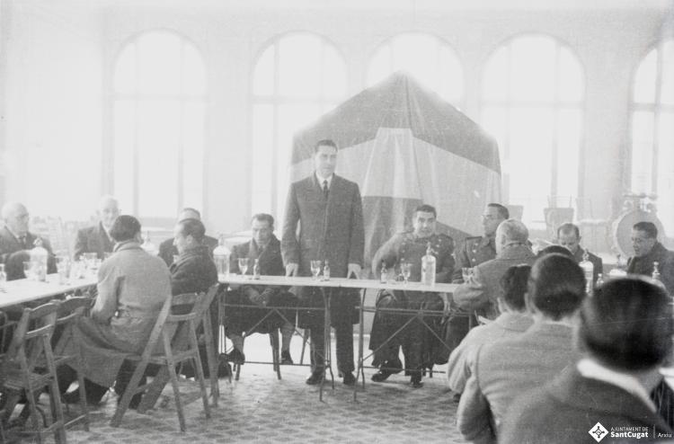Acte politicoinstitucional al Casino Nacional, parlaments de l'alcalde Pau Muñoz Castanyer. 