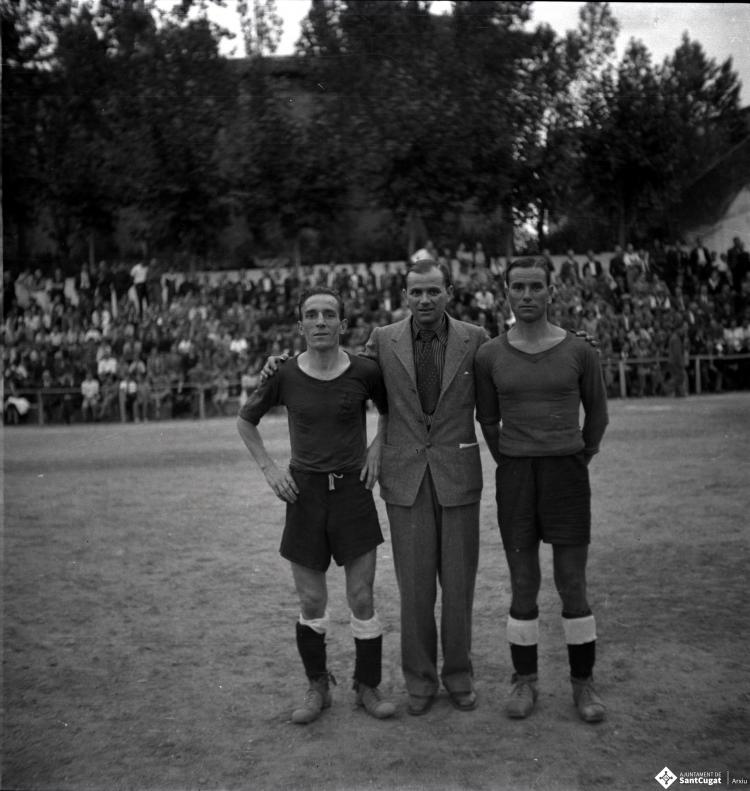 Festa Major. Retrat de jugadors de futbol.