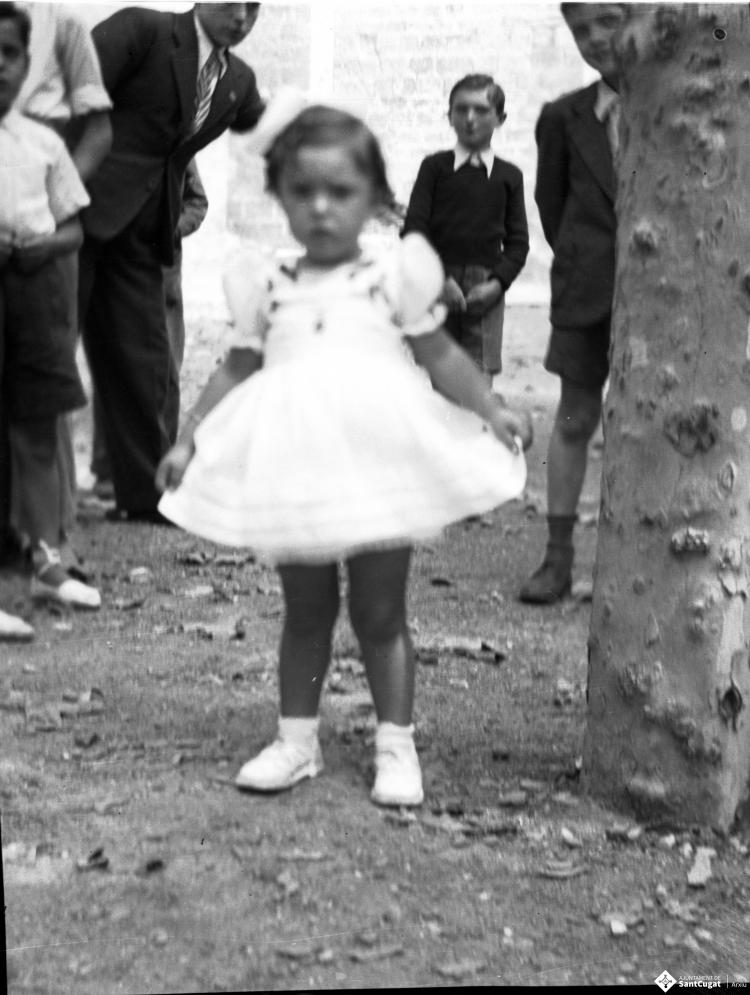 Benedecció de les campanes Severa, Juliana i Semproniana, per reposició de les campanes que durant la Guerra Civil van ser foses per ser convertides en material de guerra. 8 de setembre de 1940.