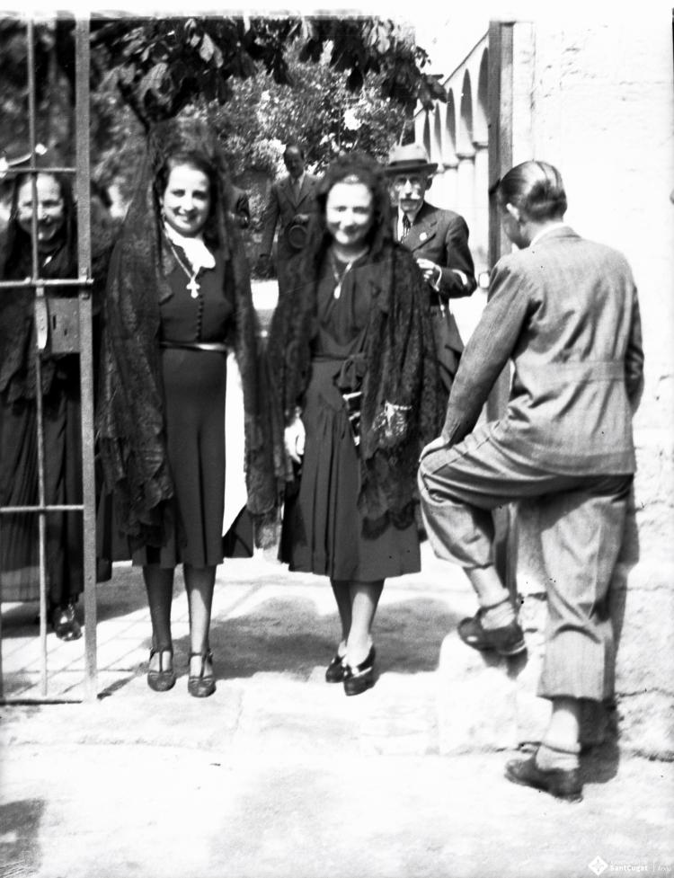 Benedecció de les campanes Severa, Juliana i Semproniana, per reposició de les campanes que durant la Guerra Civil van ser foses per ser convertides en material de guerra. 8 de setembre de 1940.