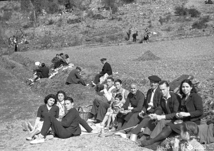Aplec de Sant Medir. Retrat de grup.