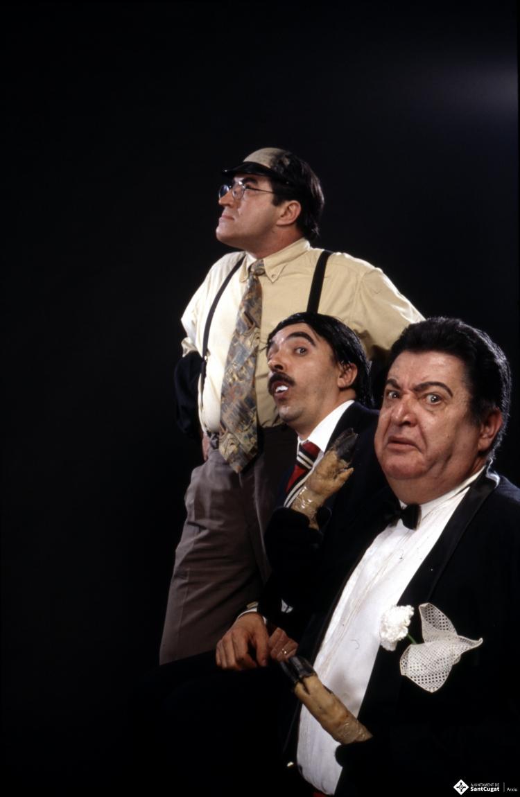 Representació teatral: El Senyor Josep falta a la dona. La dona del senyor Josep falta a l'home, de Santiago Rusiñol. 