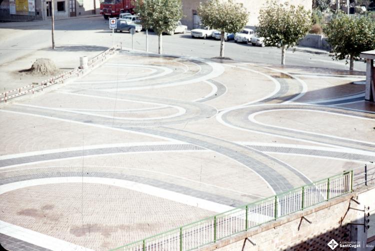 Plaça del Rei (actual Plaça de l' U d'Octubre de 2017).