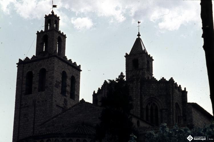 Vistes del monestir de Sant Cugat del Vallès.