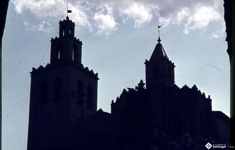 Vistes del monestir de Sant Cugat del Vallès.